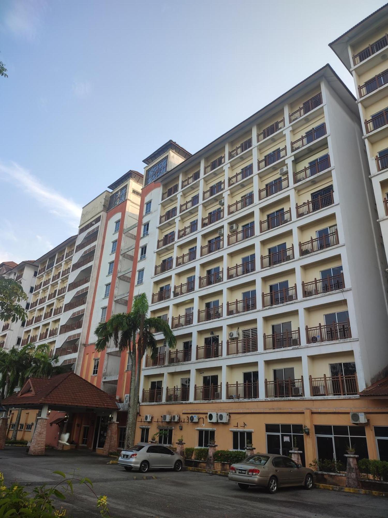 Sofea Inn Bukit Merah - Suria A7733 Kampong Selemat 外观 照片